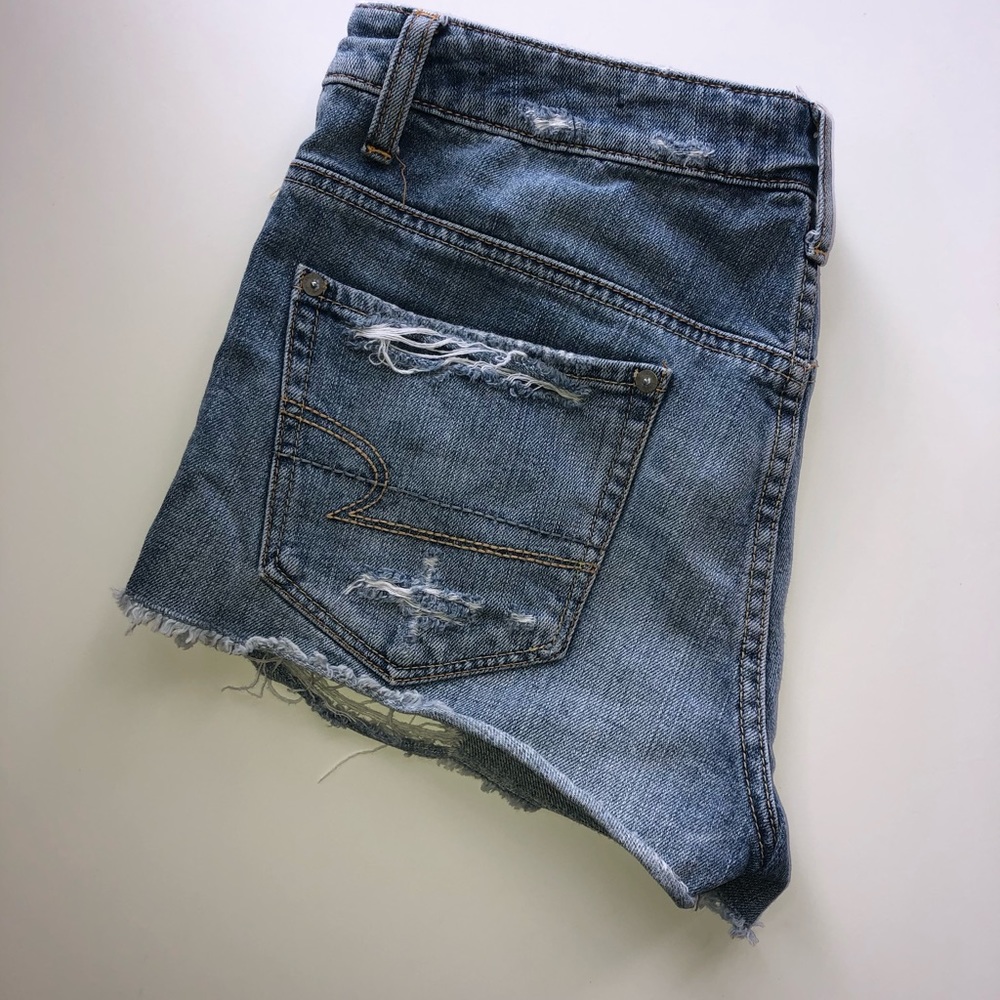 High rise boyfriend distressed shorts - Picture 2 of 2